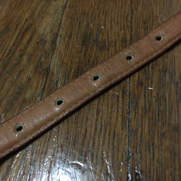 Coach Leather Belt. Made of cowhide and brass - Picture 7 of 16